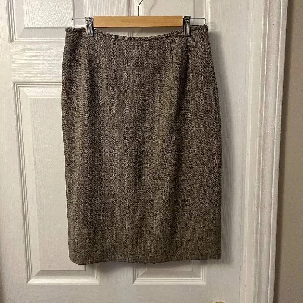 Women’s Jones Wear Skirt Size 8
